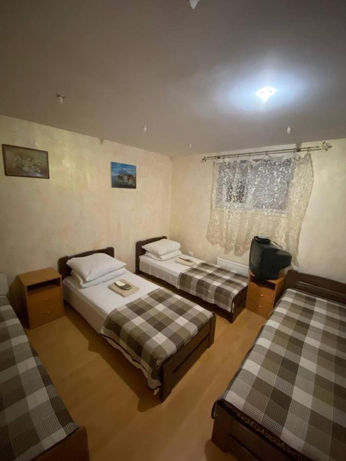 Inn Khlibodarskiy Khlibodarske Exterior foto