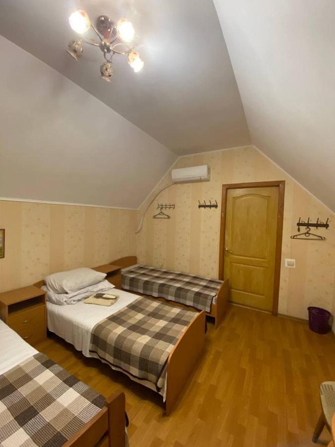 Inn Khlibodarskiy Khlibodarske Exterior foto